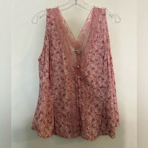 Reformation Pink Floral Lace Trim Tie
Back Top Size 12